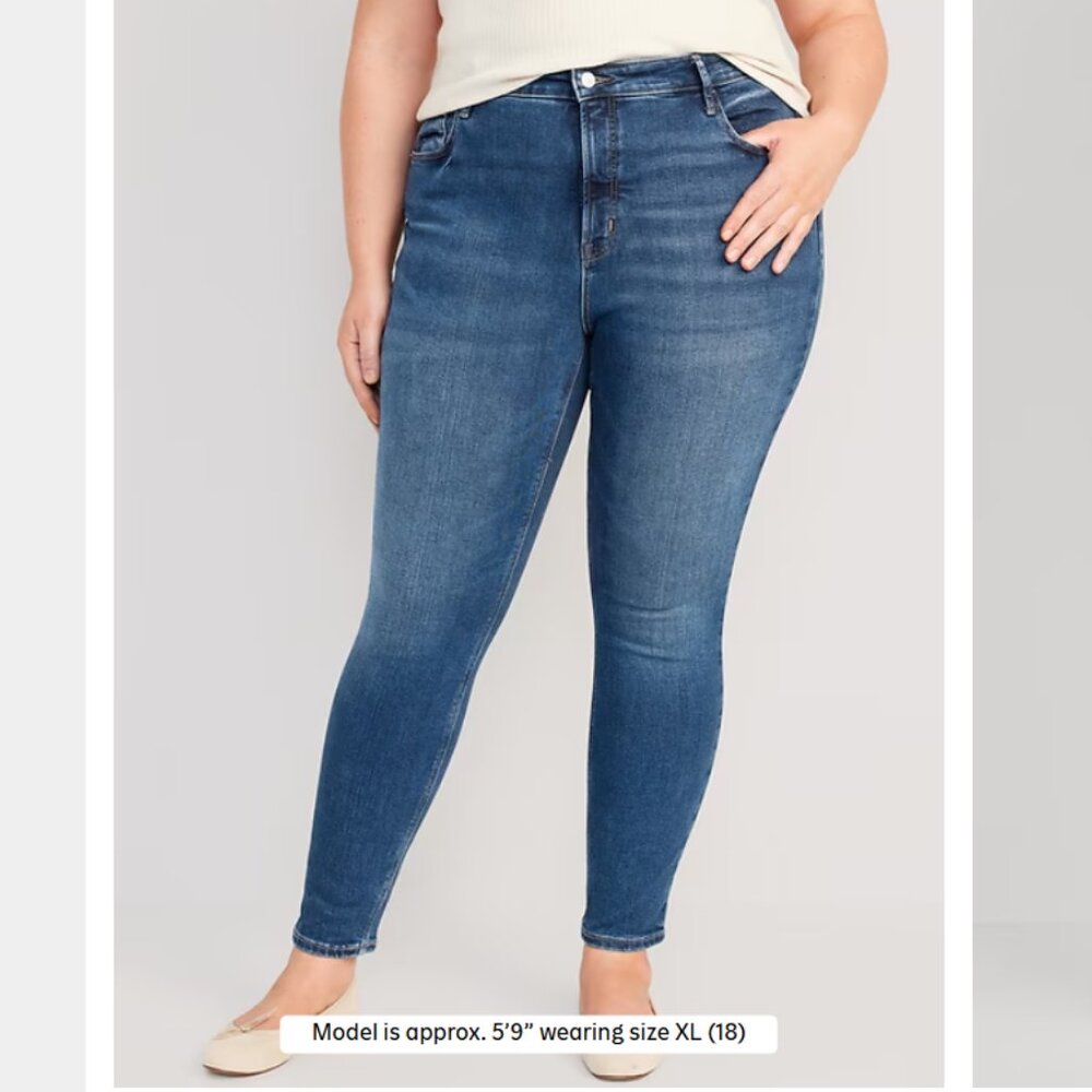 Old Navy High-Waisted Rockstar Super-Skinny Jeans - Size: 24